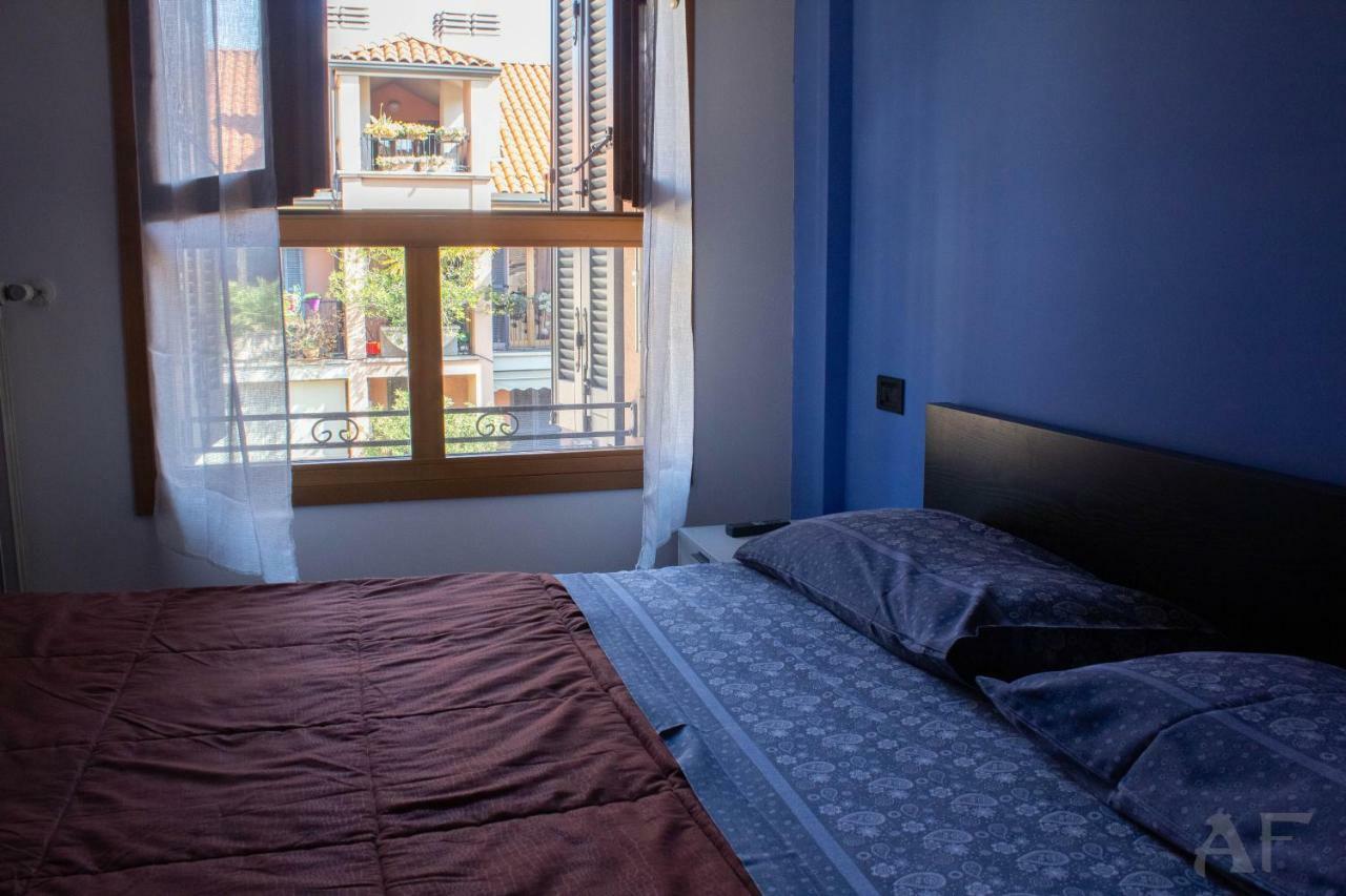 Corso San Gottardo - Darsena Flat Lägenhet Milano Exteriör bild
